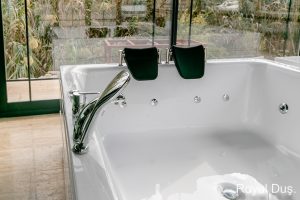 2 Kişilik Jakuzi - Royal Duş A.Ş.