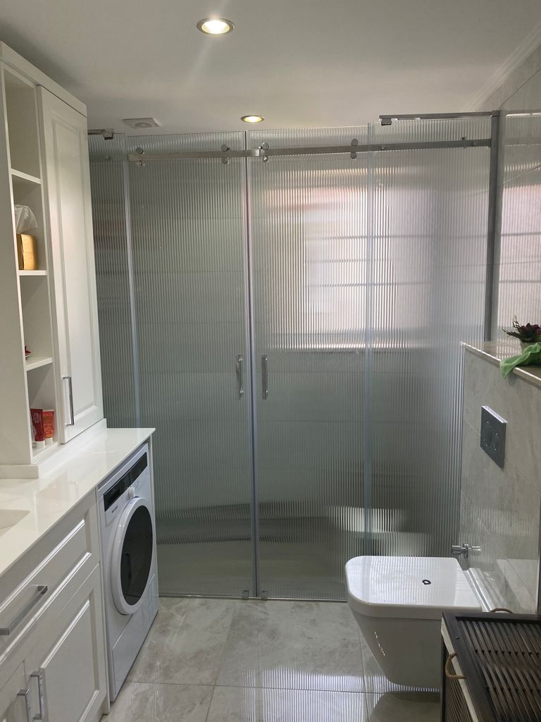 Füme Bronz Nervürlü Duşakabin, Füme Duşakabin, Bronz Duşakabin, Nervürlü Duşakabin, Füme Cam Duşakabin, Bronz Cam Duşakabin, Modern Nervürlü Duşakabin, Lüks Nervürlü Duşakabin, Royal Füme Bronz Duşakabin, Parlak Füme Bronz Duşakabin, Mat Füme Bronz Duşakabin, Siyah Çerçeveli Nervürlü Duşakabin, Gold Çerçeveli Nervürlü Duşakabin, Şık Füme Bronz Duşakabin, Banyo Füme Bronz Duşakabin